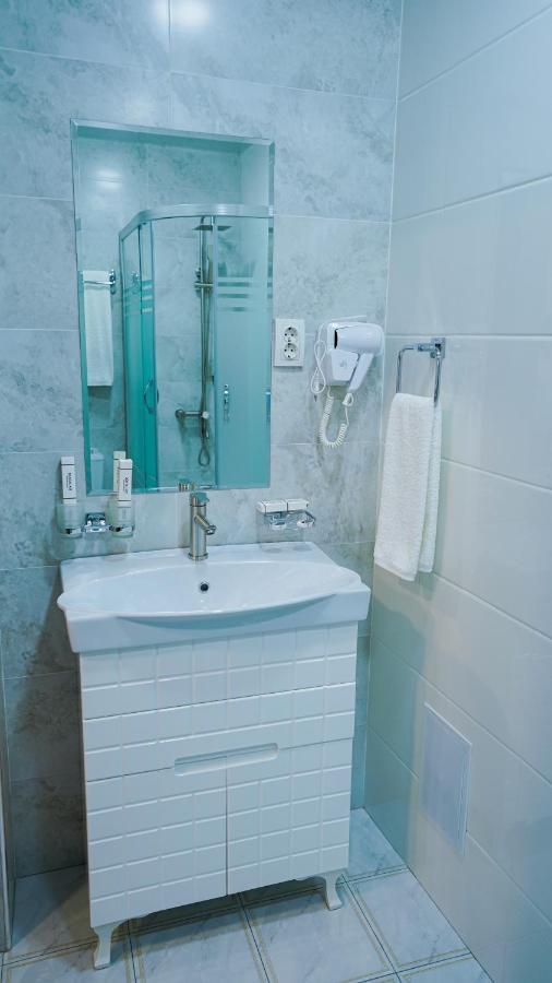Almalyk Plaza Hotel Olmaliq エクステリア 写真